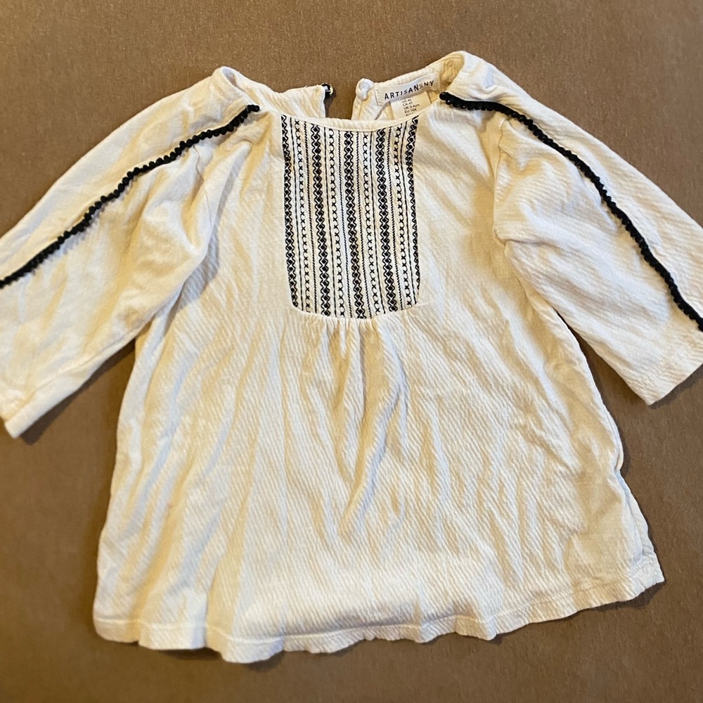 Artisan NY Ivory Top with Black Detailing